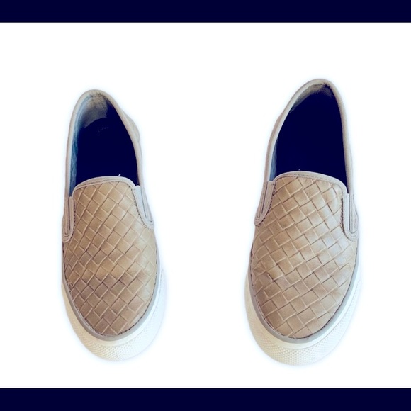 Sperry Women’s Seaside Emboss Slide Ons Sz 5.5 - Picture 1 of 6